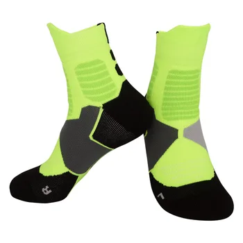 1 Çift basketbol çorapları Nefes Profesyonel Kalın Havlu Alt Açık Bisiklet Tırmanma Koşu Kadın Çocuk spor çorapları