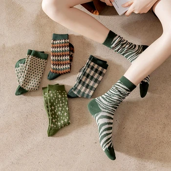 Vintage Avokado Yeşil Taze Çorap 1 Çift Ayak Bileği Çorap Kış sıcak tutan çoraplar Kadınlar için Kalınlaşmak Bakım Isınma Çorap Moda Çorap