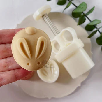 50g Tavşan Şekli Mooncake Kalıp kurabiye damgası Kesici ile 3D Pasta Dekorasyon Aracı El Basınç DIY Pişirme Ay Tavşan Kek Kalıbı